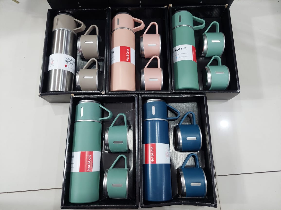 3 in 1 Vacuum Insulated Thermal Flask Set With Cup Set (random color)